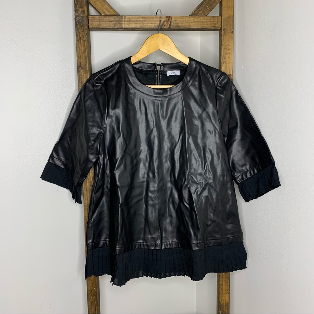 VOY Black Faux Leather Top with Pleated Hem Size S